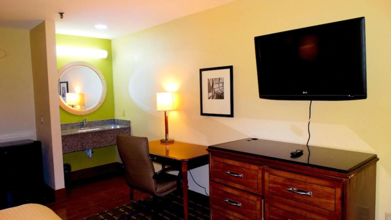 Savannah Garden Hotel Екстер'єр фото